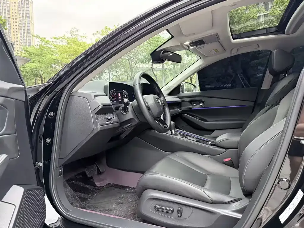 Honda Accord — фото 5