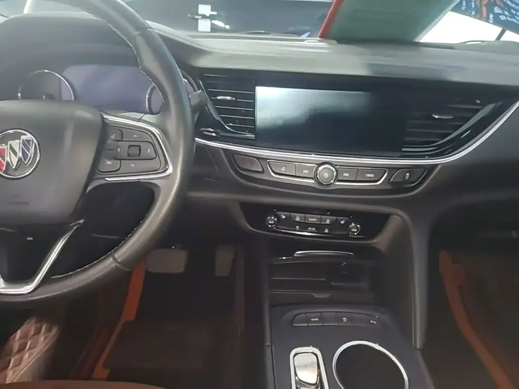 Buick Regal — фото 2