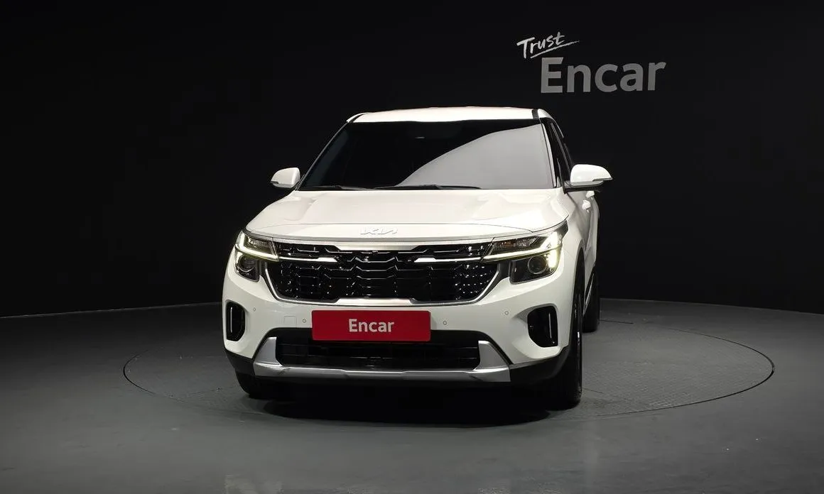 Kia Seltos 2023 из KR, фото 2