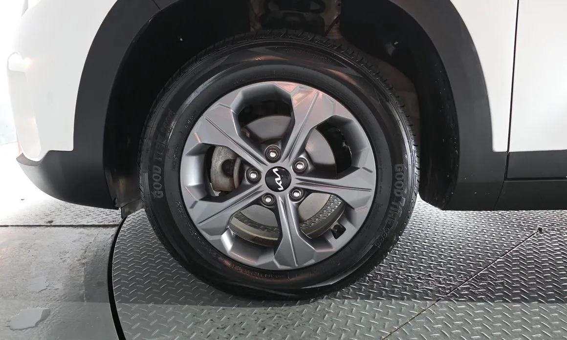 Kia Seltos 2023 из KR, фото 10