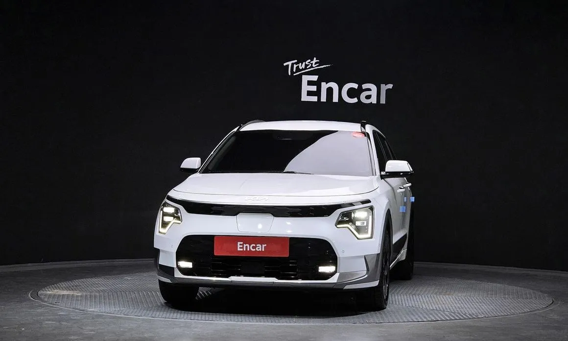 Kia Niro 2023 из KR, фото 2