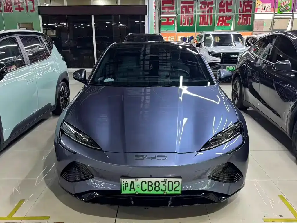 BYD Seal — фото 7