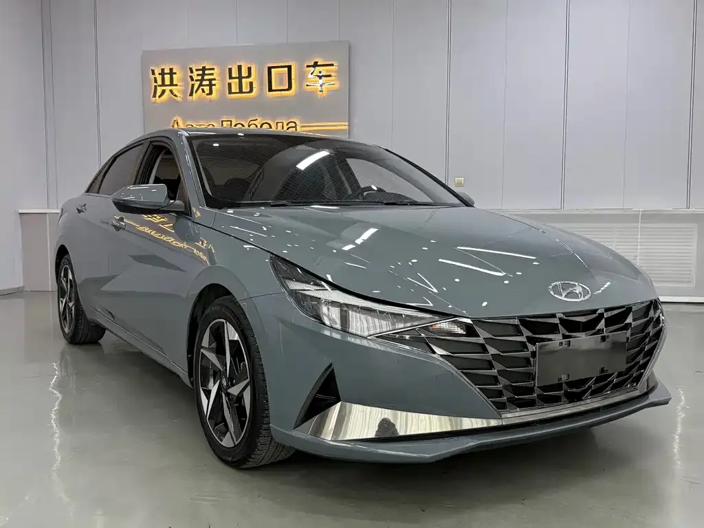 Hyundai Elantra — фото 6