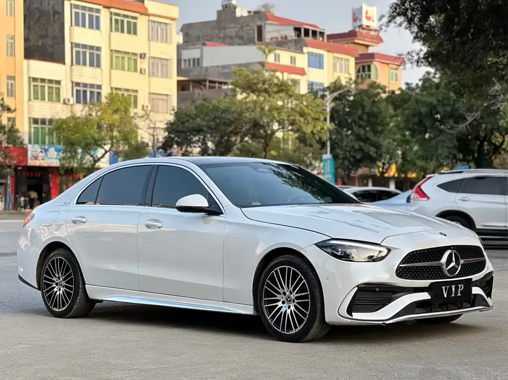 Mercedes-Benz C-Class — фото 10