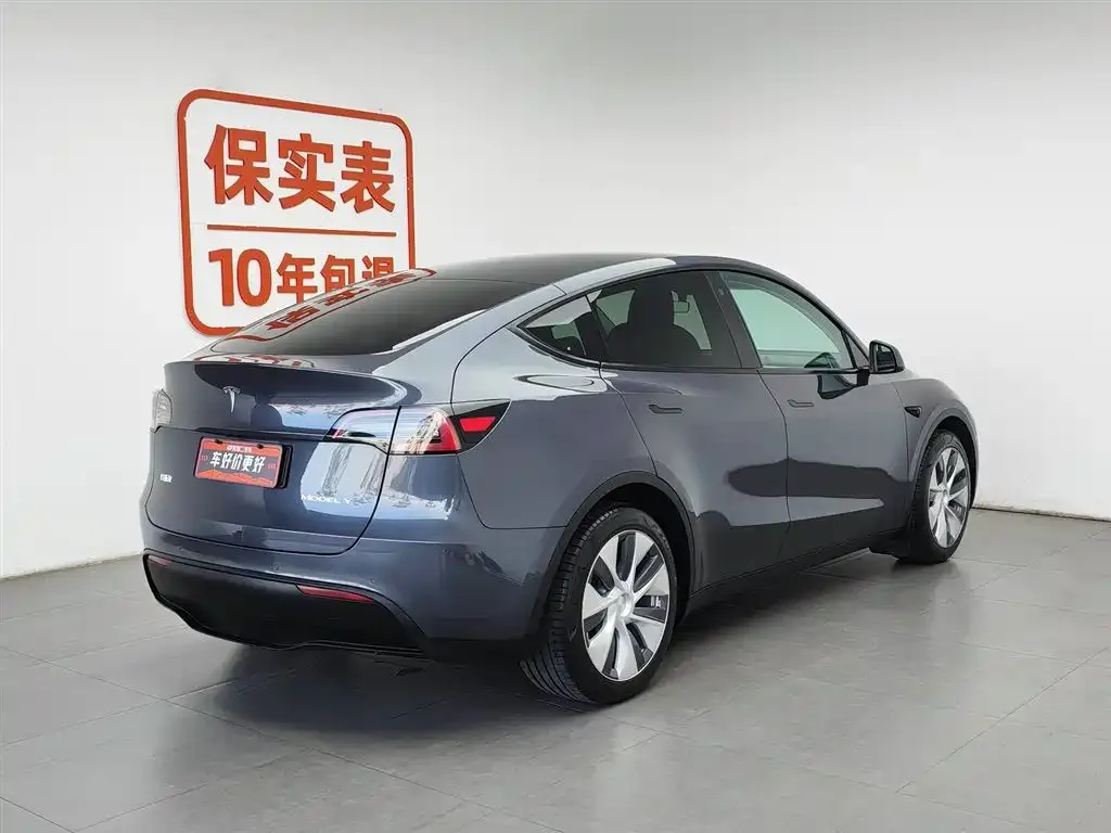 Tesla Model Y — фото 3
