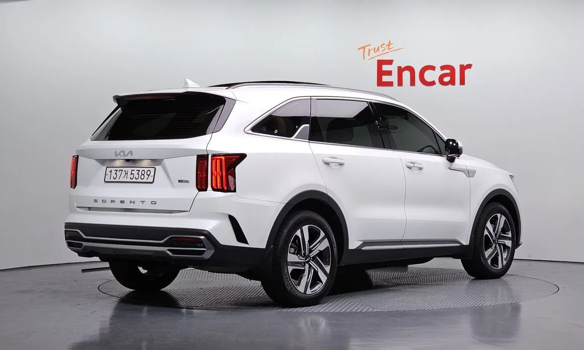 Kia Sorento — фото 4