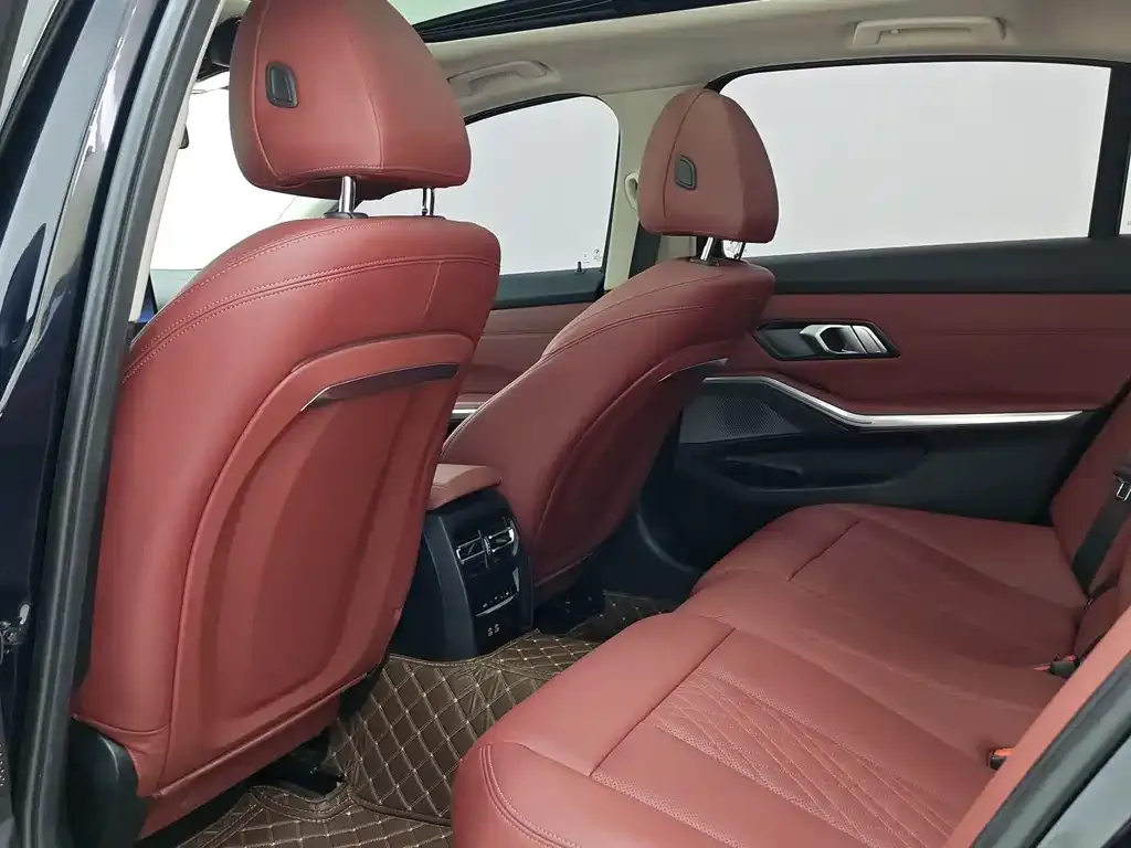 BMW 3 Series — фото 10