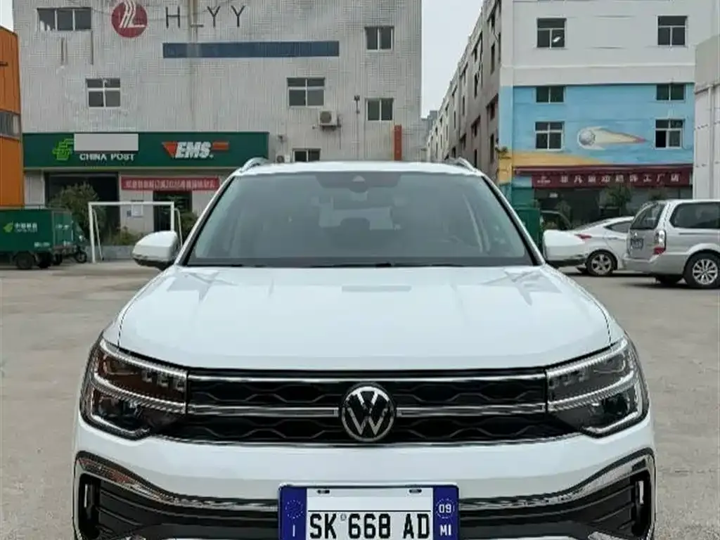 Volkswagen Tharu — фото 5