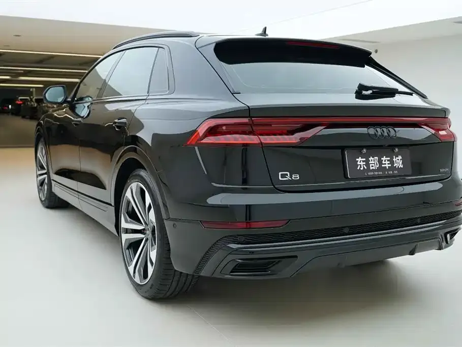 Audi Q8 — фото 3