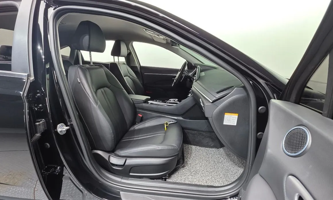 Hyundai Sonata 2023 из KR, фото 8