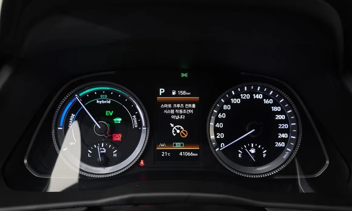 Hyundai Sonata 2023 из KR, фото 4