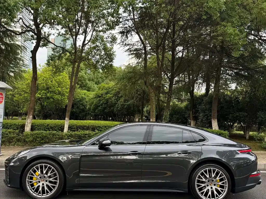 Porsche Panamera — фото 9