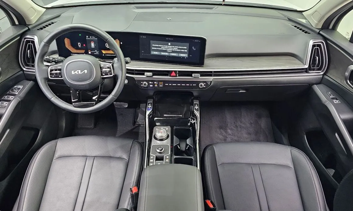 Kia Sorento — фото 8