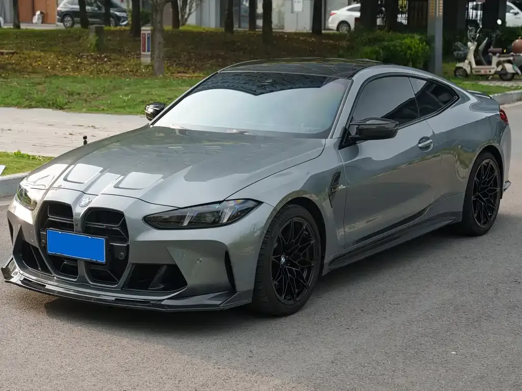 BMW M4 — фото 1
