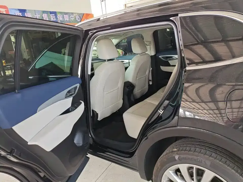 Buick Envision Plus — фото 4
