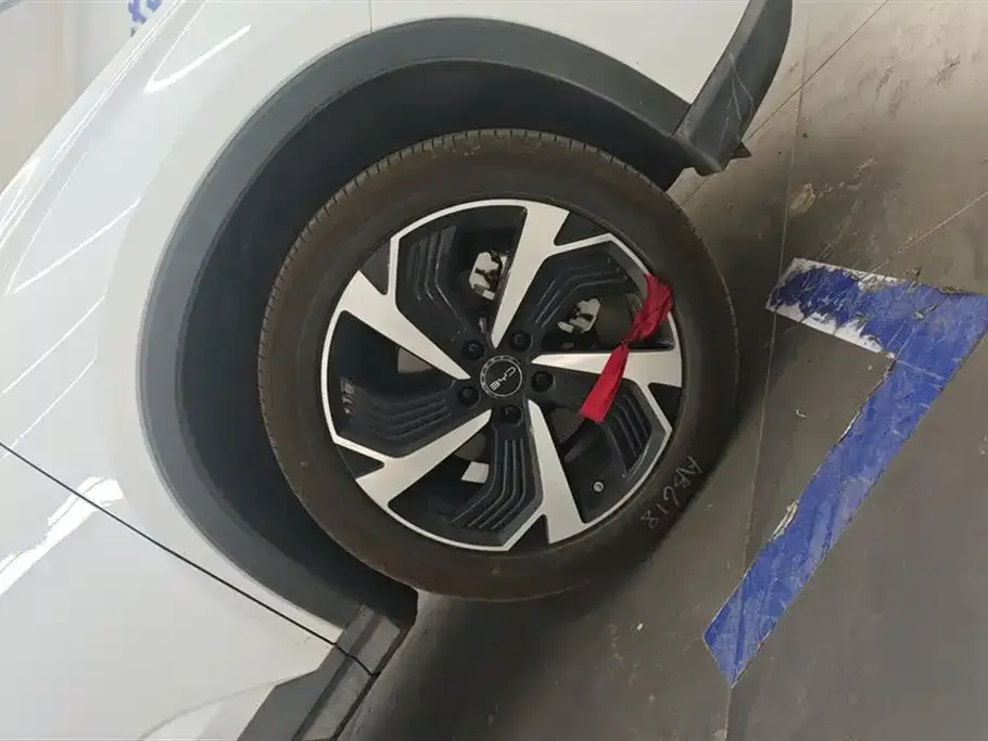 BYD Seal 05 DM-i — фото 6