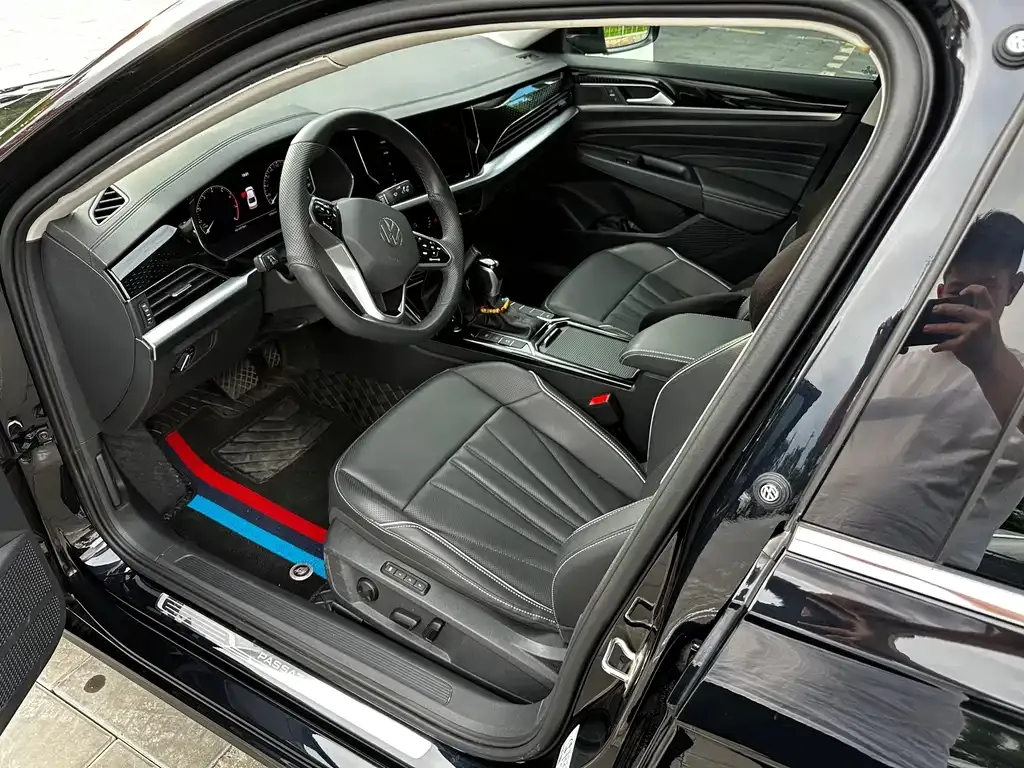 Volkswagen Passat — фото 7