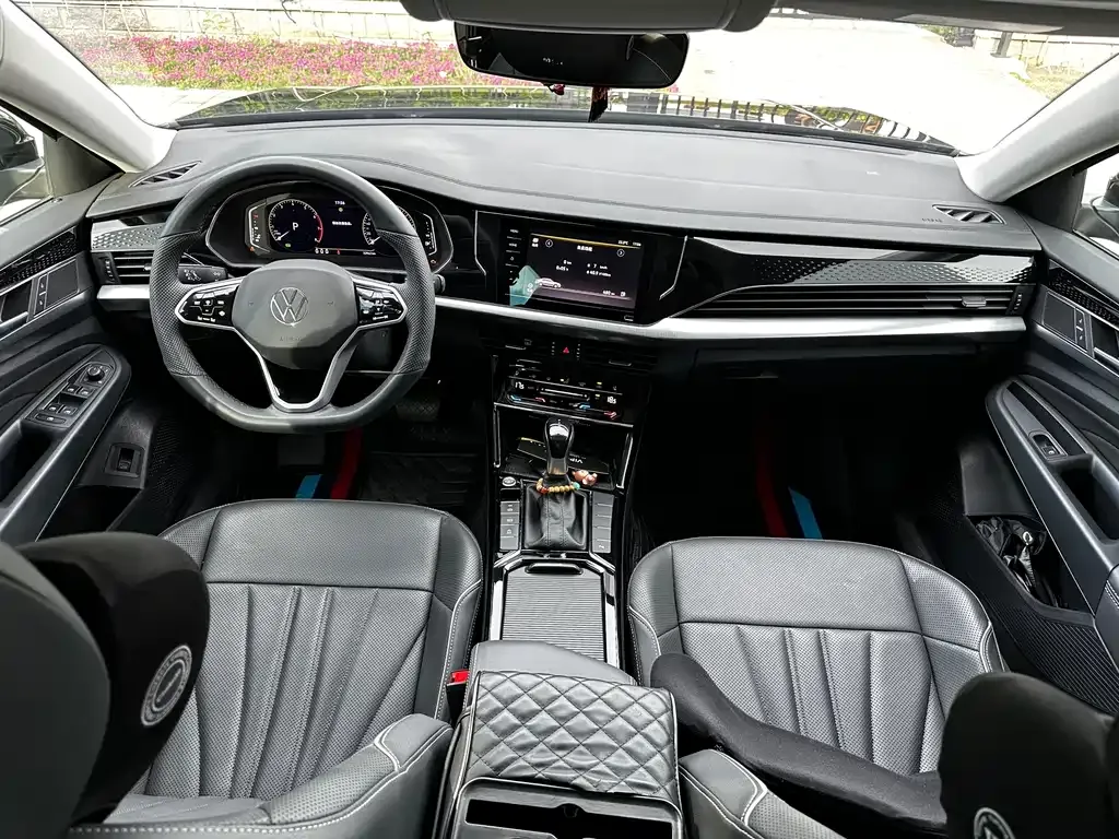 Volkswagen Passat — фото 6