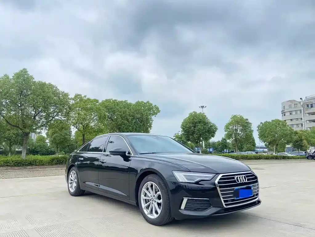 Audi A6L — фото 5