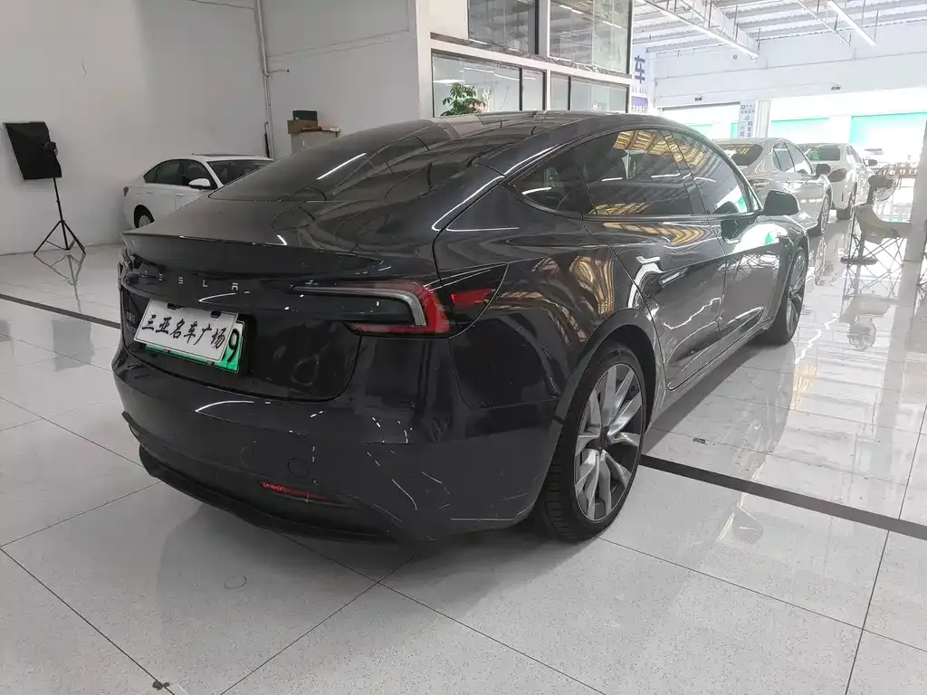 Tesla Model 3 2024 из CN, фото 5