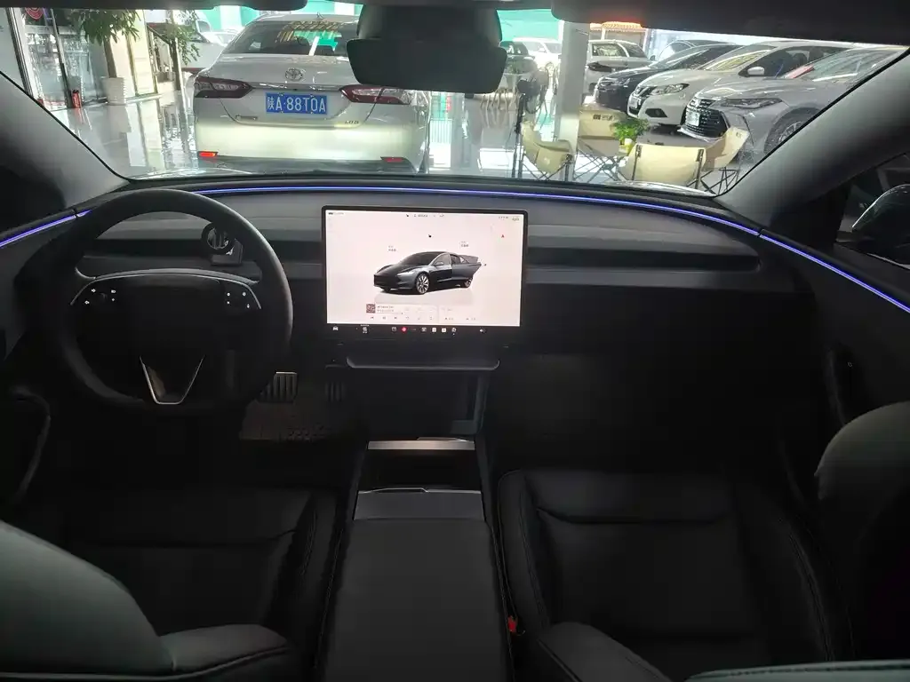 Tesla Model 3 2024 из CN, фото 2