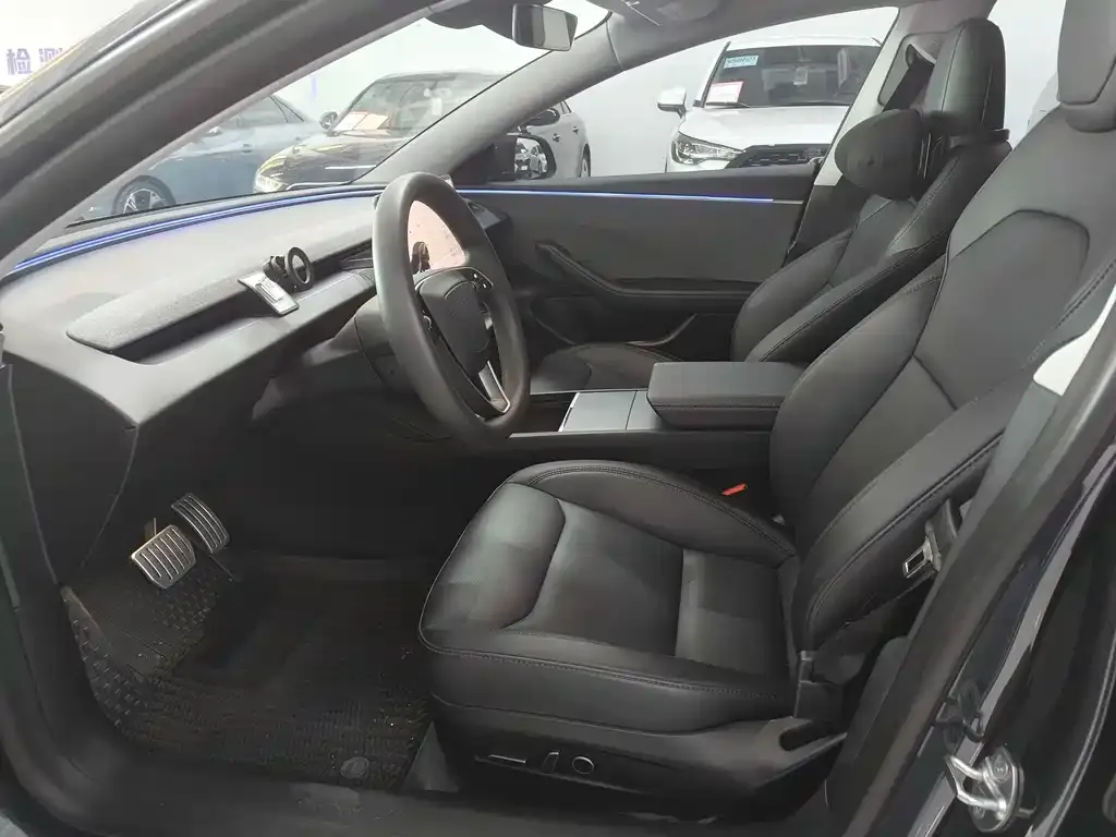 Tesla Model 3 2024 из CN, фото 3