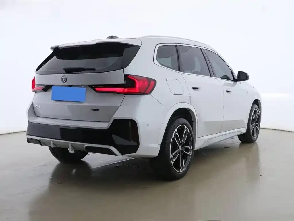 BMW X1 2024 из CN, фото 4