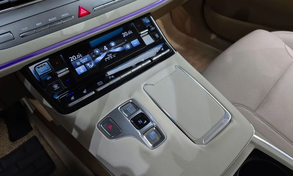Hyundai Grandeur — фото 10