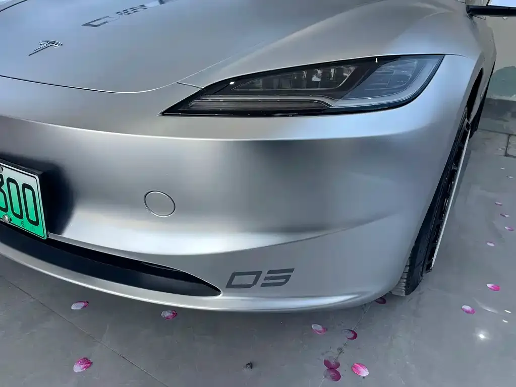 Tesla Model 3 — фото 2
