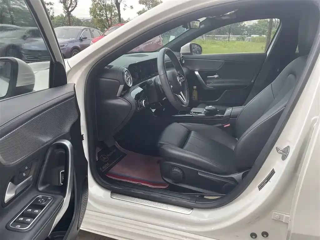 Mercedes-Benz A-Class 2021 из CN, фото 3