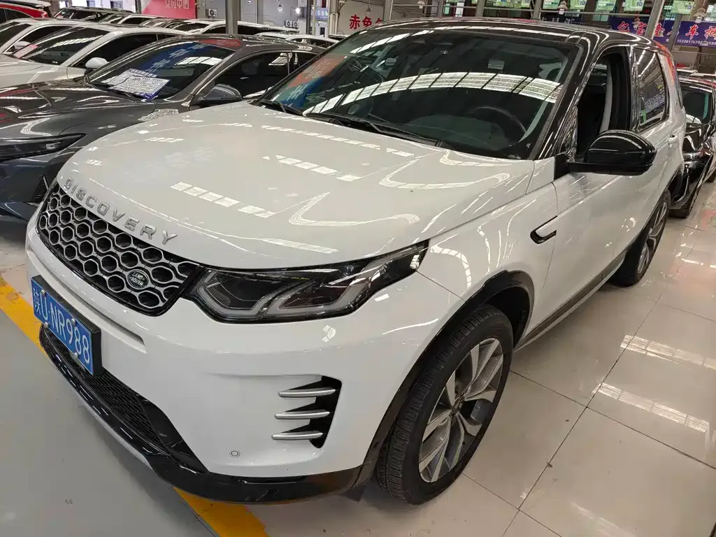 Land Rover Discovery Sport — фото 1