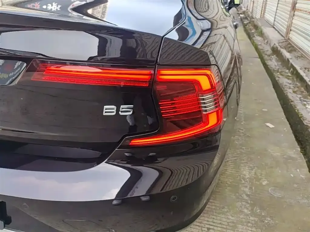 Volvo S90 — фото 10