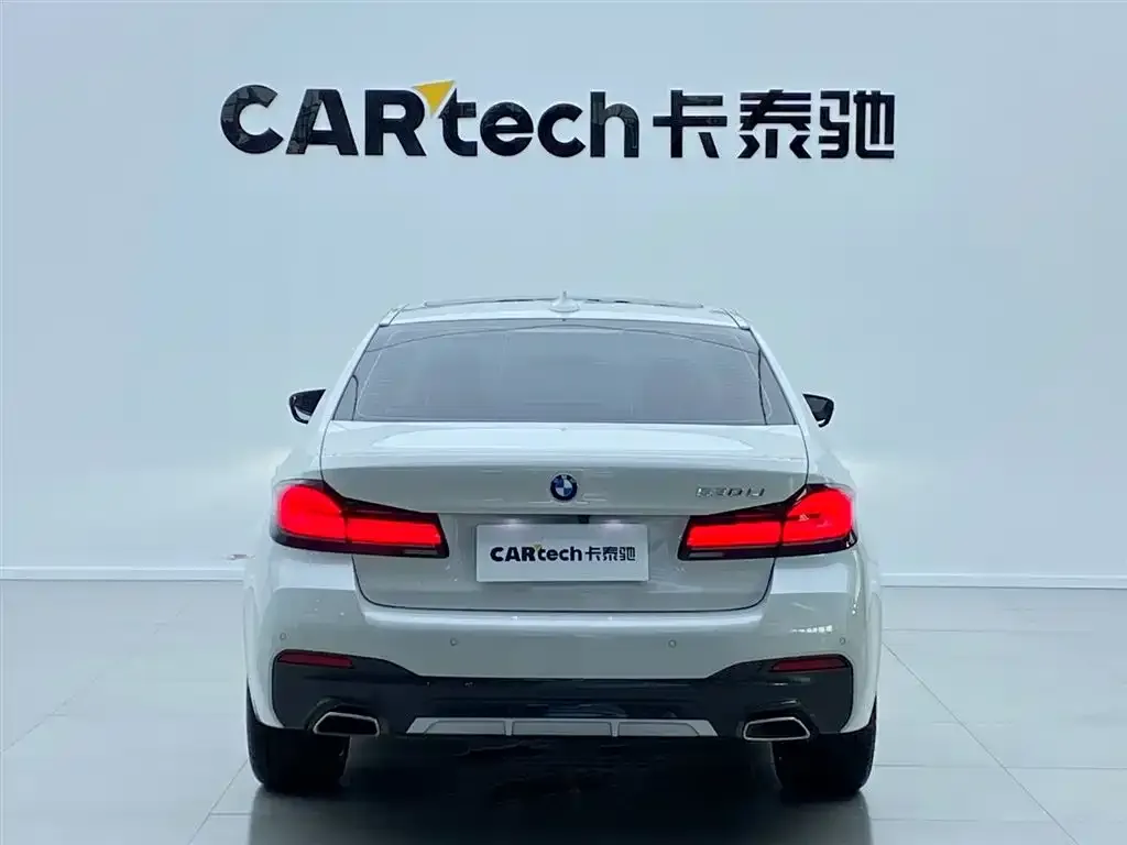 BMW 5 Series — фото 2