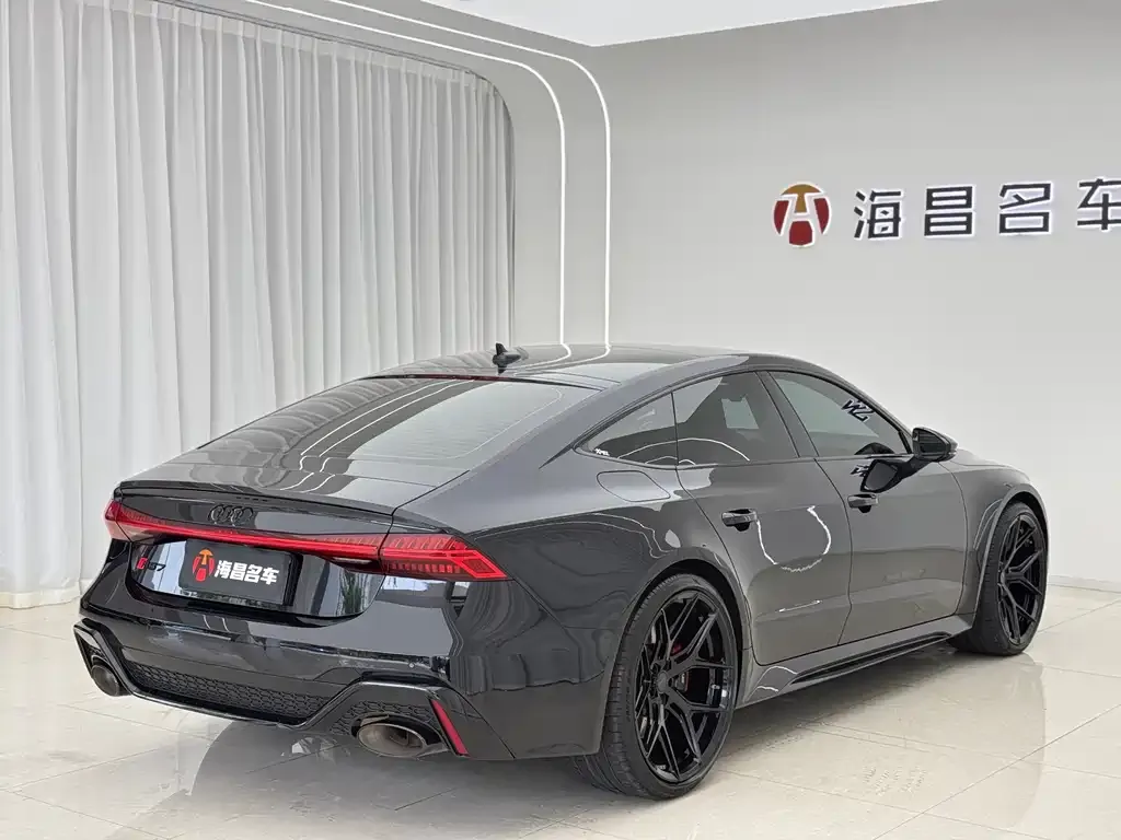 Audi RS 7 2022 из CN, фото 10