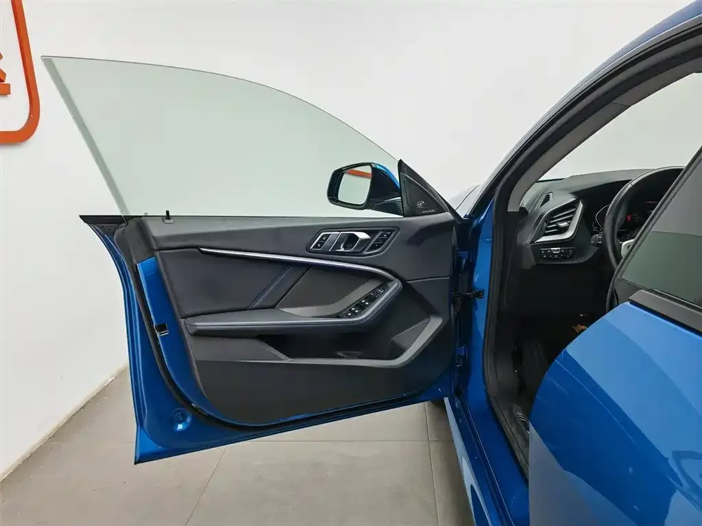 BMW 2 Series (Import) — фото 8