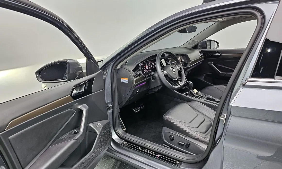 Volkswagen Jetta 2021 из KR, фото 9
