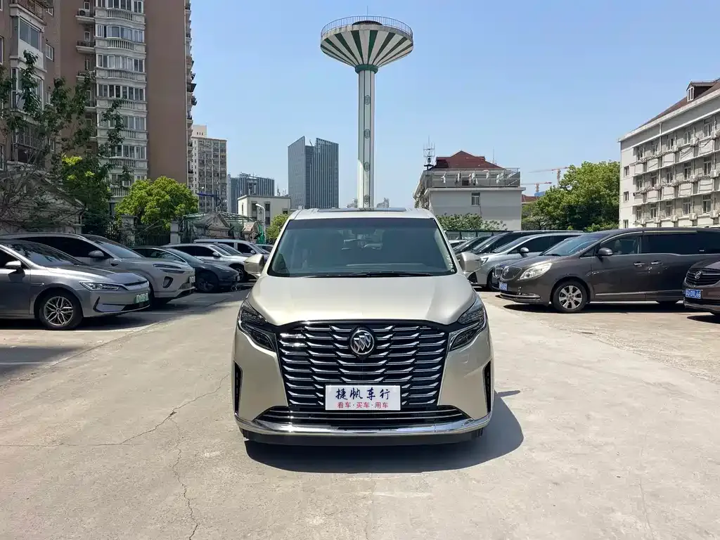 Buick GL8 2021 из CN, фото 4
