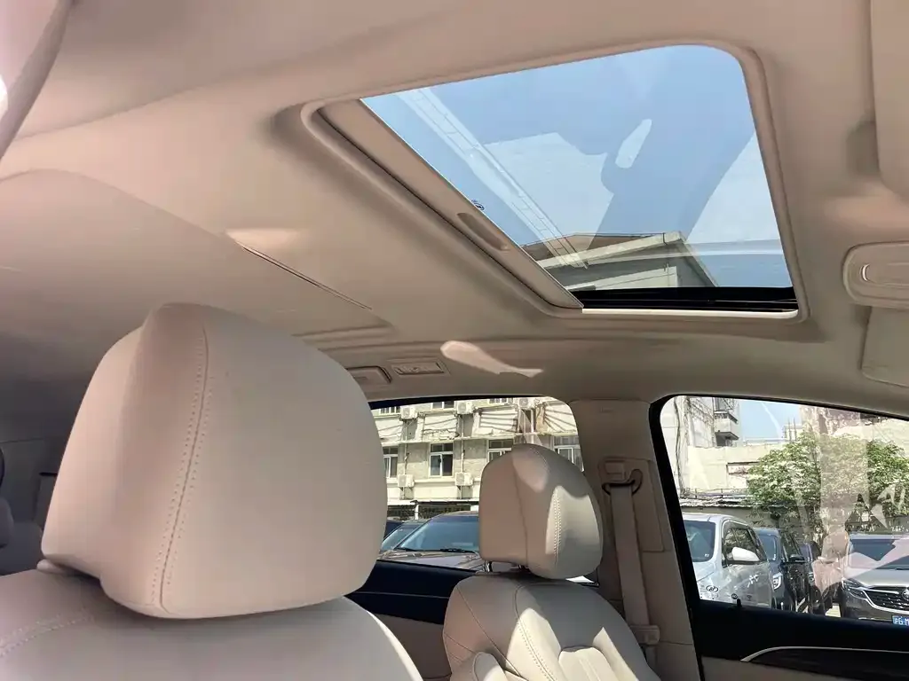 Buick GL8 2021 из CN, фото 3
