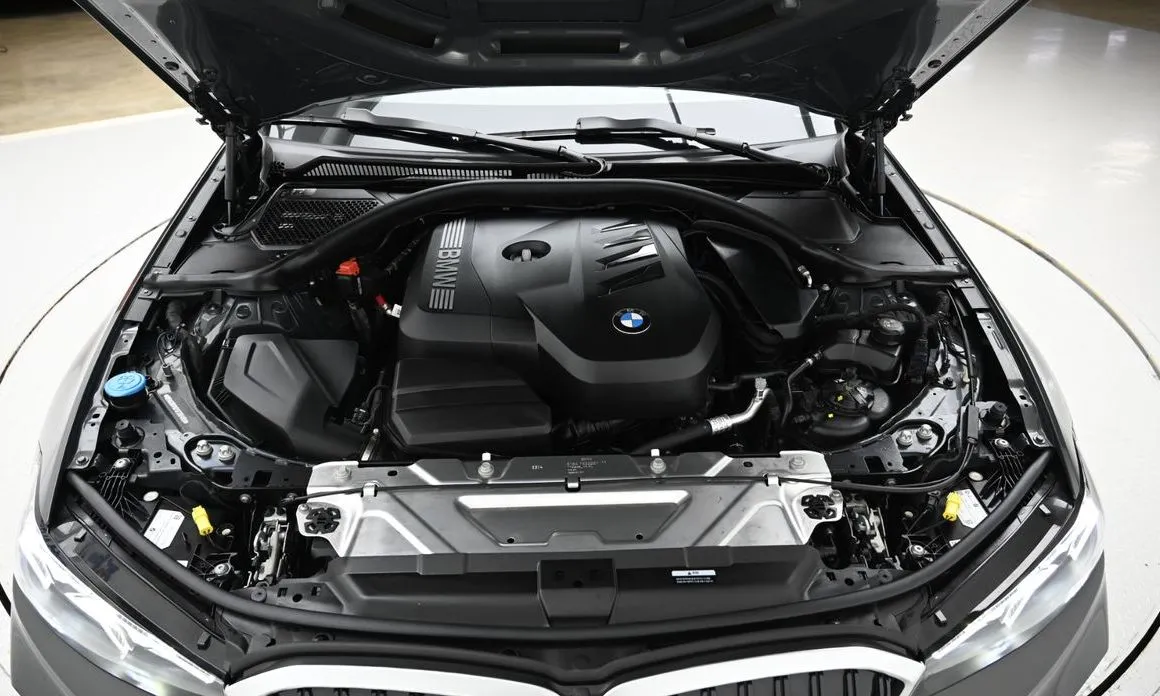 BMW 3-Series 2025 из KR, фото 7