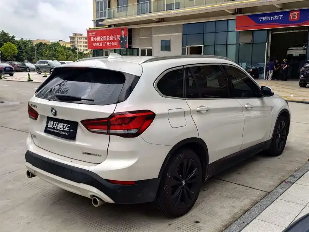 BMW X1 2021 из CN, фото 5