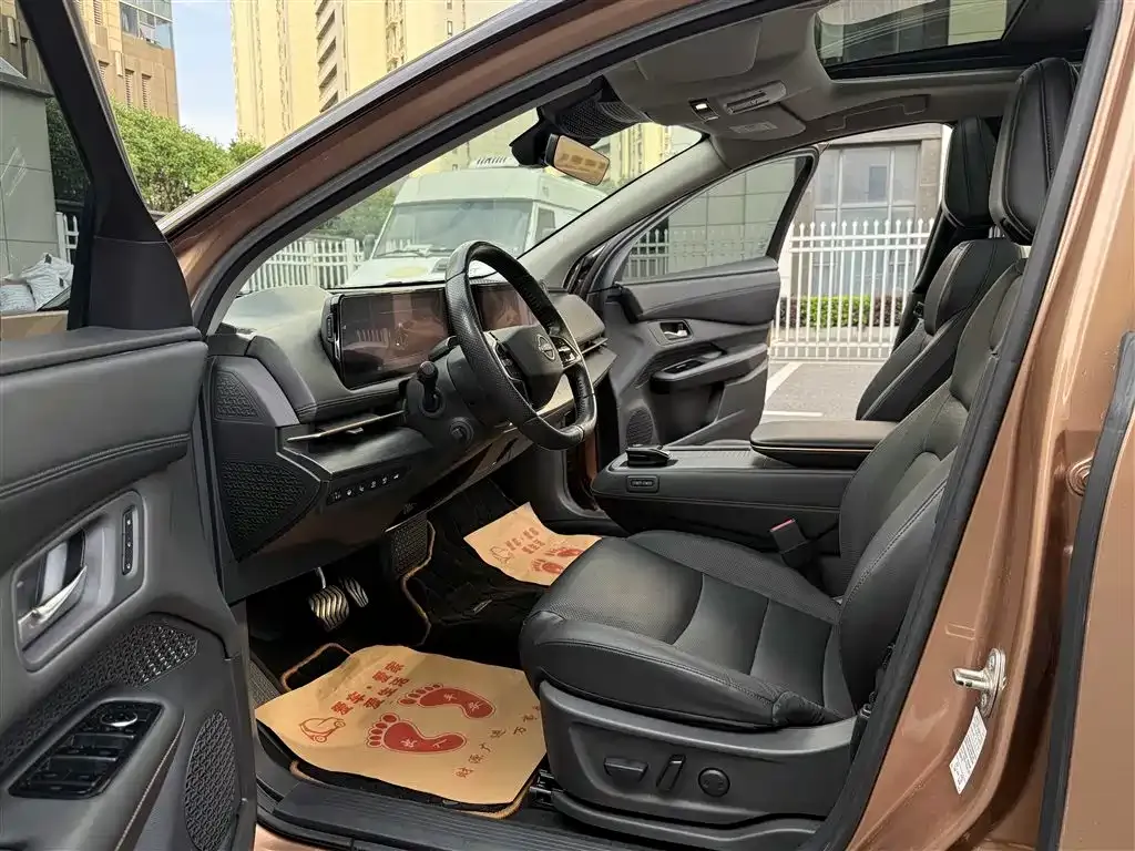 Nissan Ariya 2023 из CN, фото 3