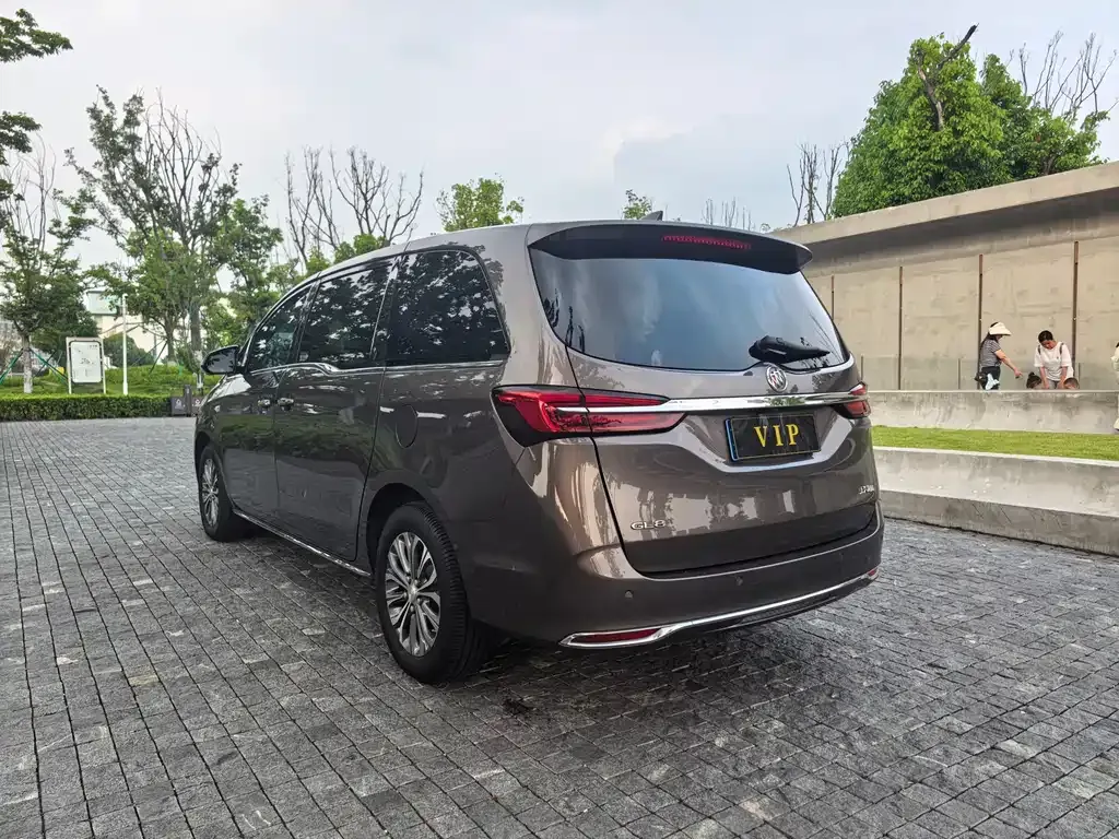 Buick GL8 2023 из CN, фото 4