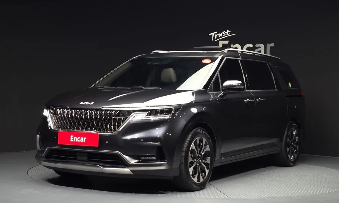 Kia Carnival 2023 из KR, фото 1