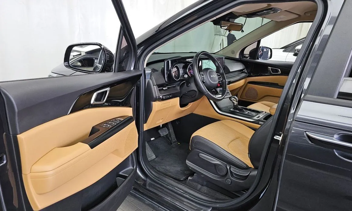 Kia Carnival 2023 из KR, фото 10