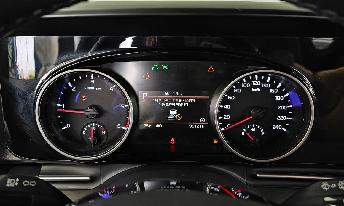 Kia Carnival 2023 из KR, фото 8