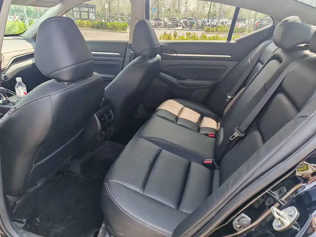 Nissan Teana 2022 из CN, фото 2