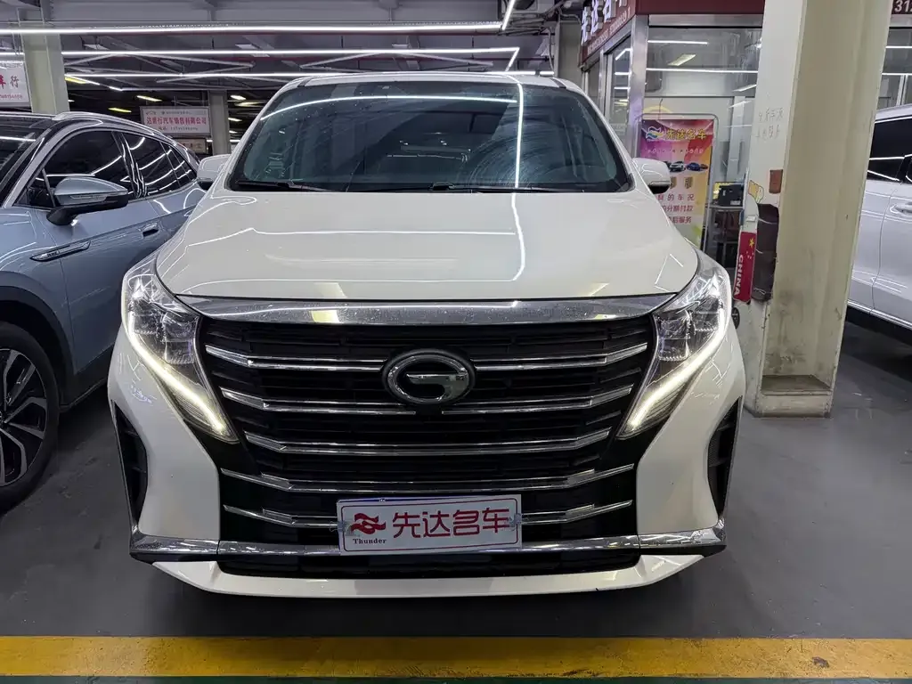 GAC Motor Trumpchi M8 — фото 1