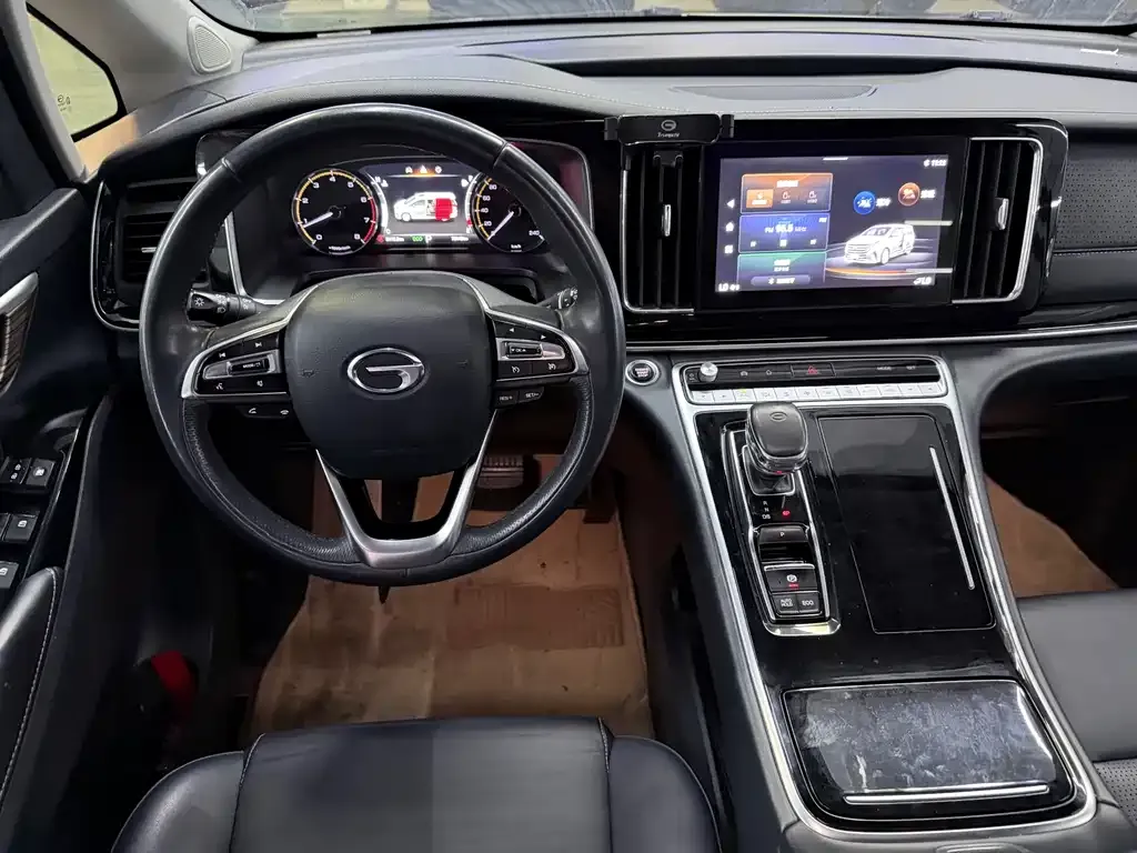 GAC Motor Trumpchi M8 — фото 10