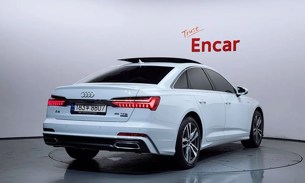 Audi A6 — фото 10