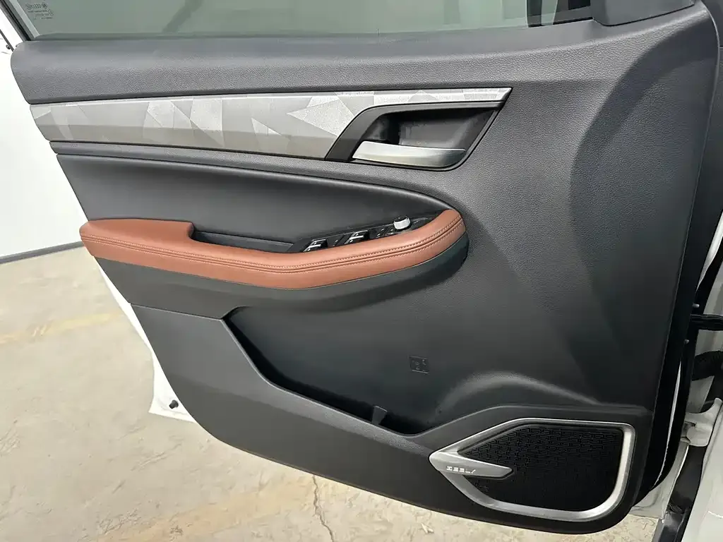 Geely Vision X6 2022 из CN, фото 9